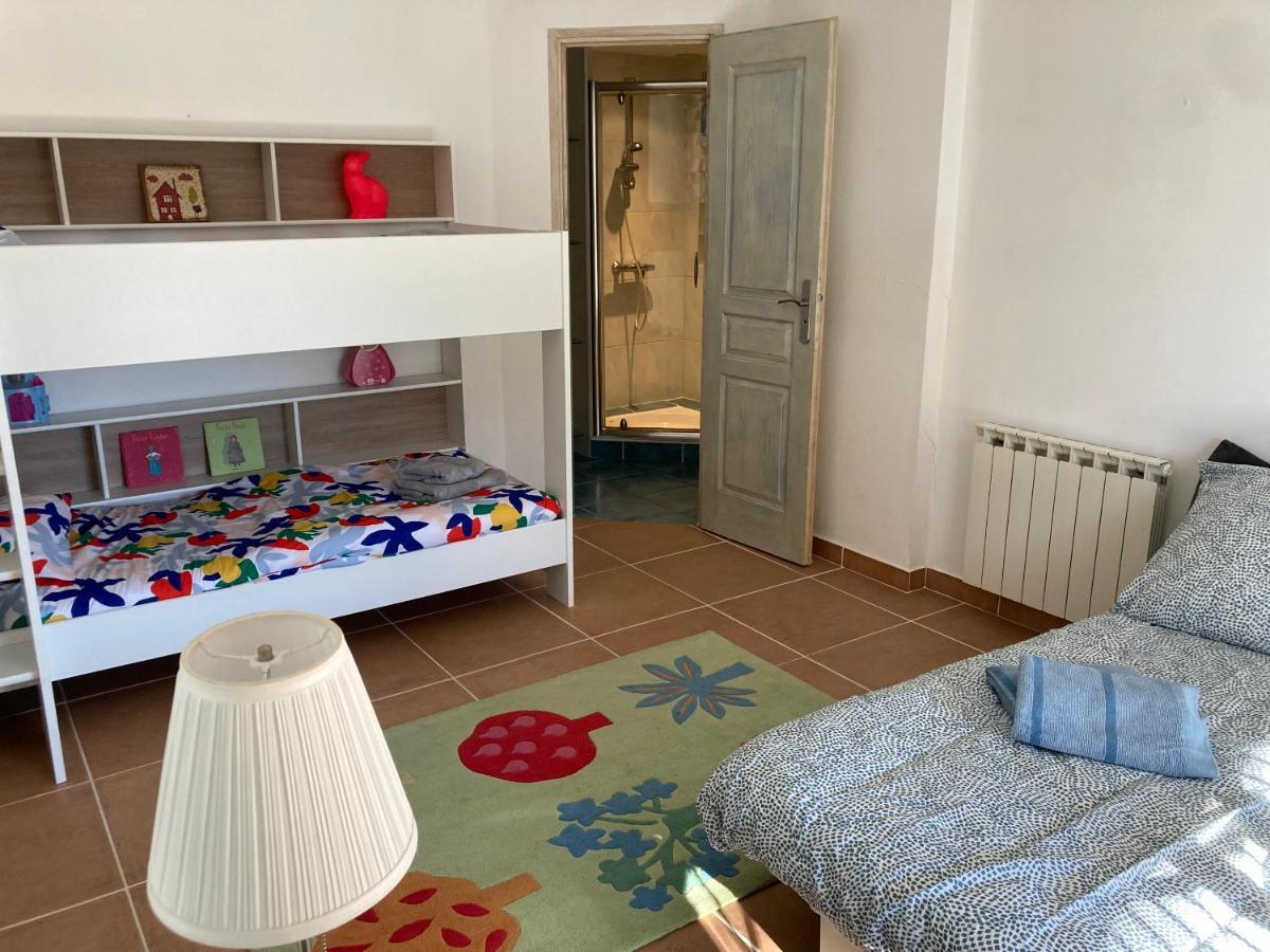 Villa Les Ecureuils Fréjus Eksteriør billede